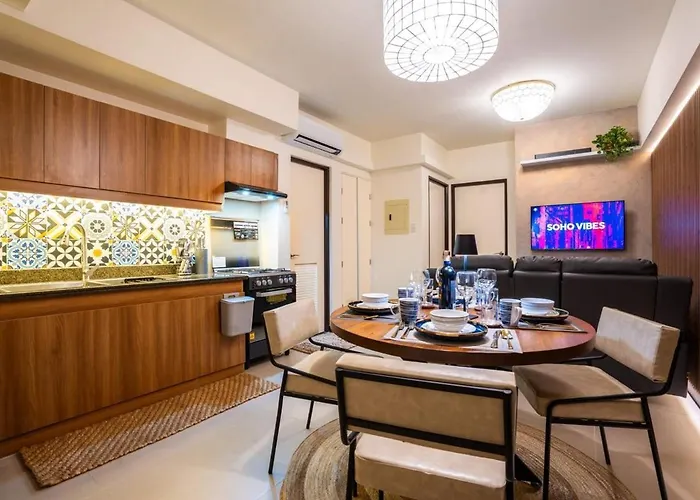 Prime 2-br Near Major Business Districts
