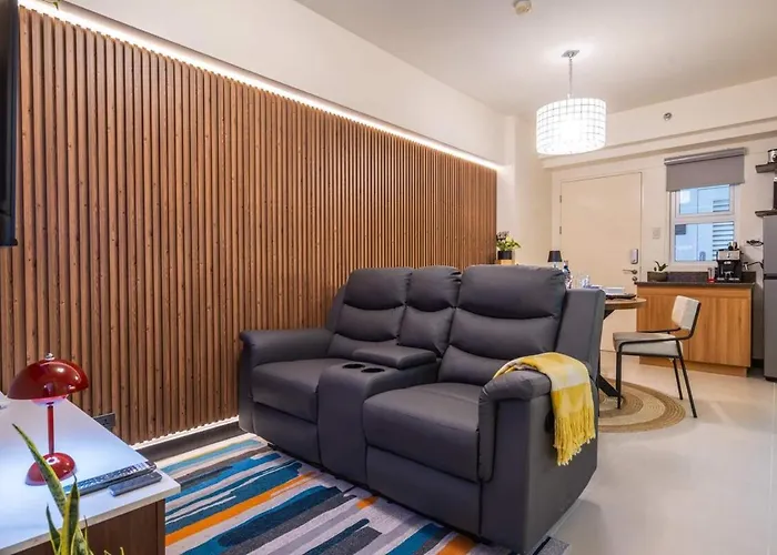 Prime 2-br Near Major Business Districts 公寓